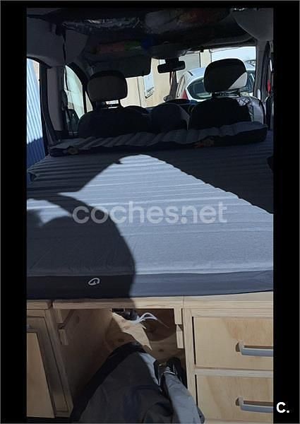 Usado Citroën Berlingo XTR 92 CV (67 kW) 2014 Gris / plata Monovolumen
