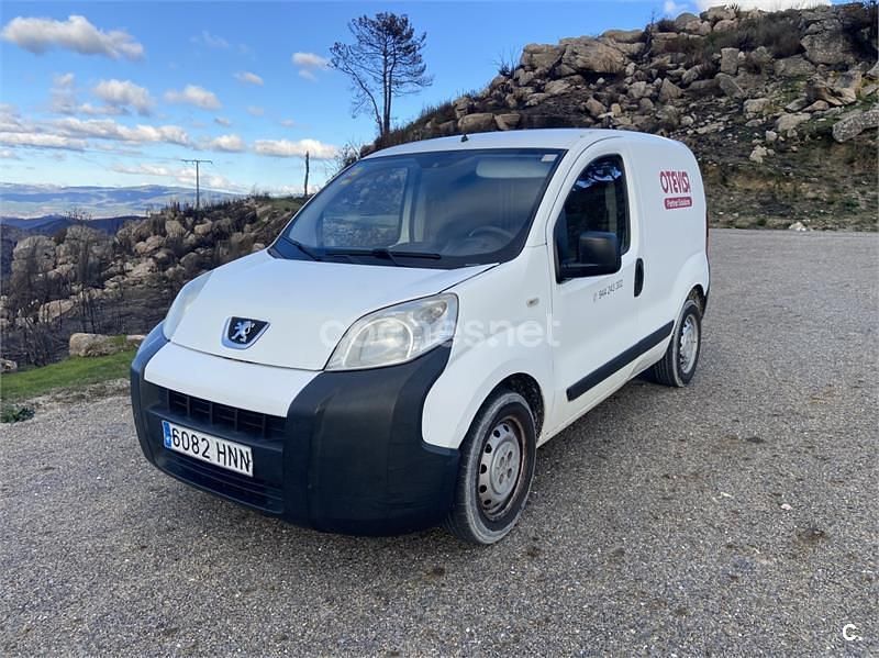 Usado Peugeot Bipper Access 75 CV (55 kW) 2013 Blanco Monovolumen