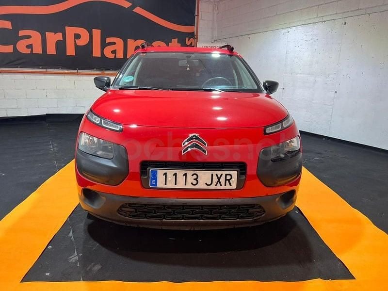 Usado Citroën C4 Feel 110 CV (80 kW) 2017 Rojo Berlina