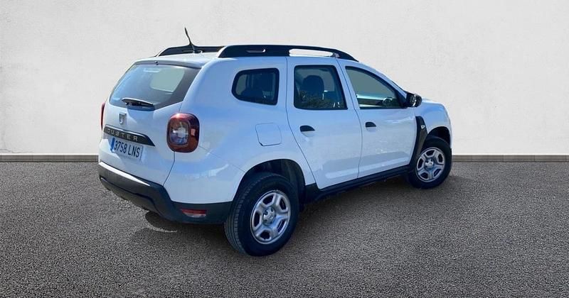 Begagnad Dacia Duster Essentiel 90 HK (66 kW) 2021 SUV