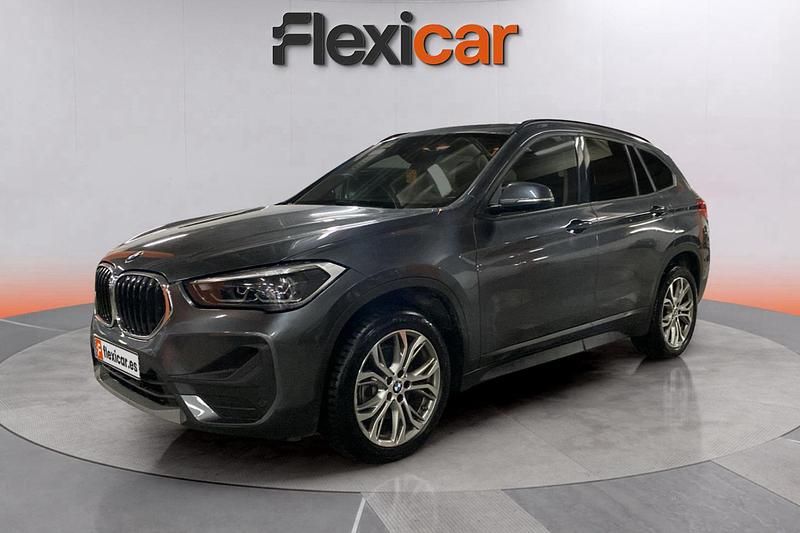 Usado BMW X1 140 CV (102 kW) 2021 Gris SUV