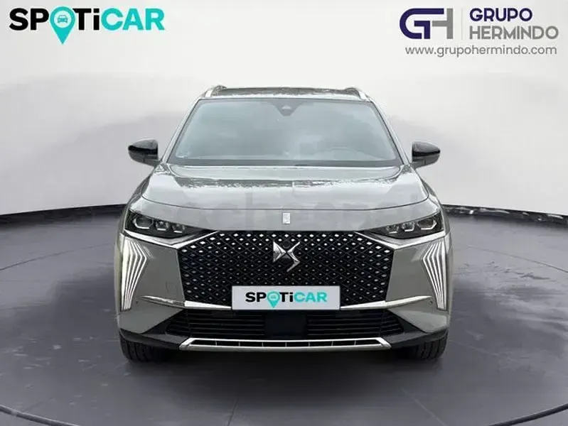 Usado DS Automobiles DS7 Crossback Rivoli 130 CV (95 kW) 2023 Gris / plata SUV