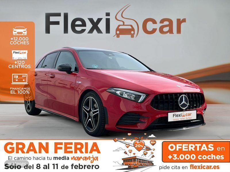 Rojo Usado 2019 Mercedes A180 Utilitario | 29.990 € - Imagen 1/4