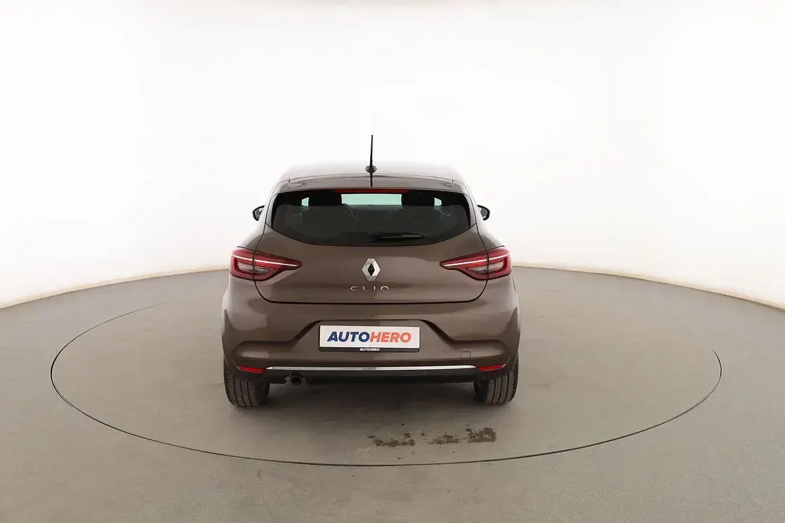 Usado Renault Clio Zen 91 CV (66 kW) 2021 Marrón Utilitario