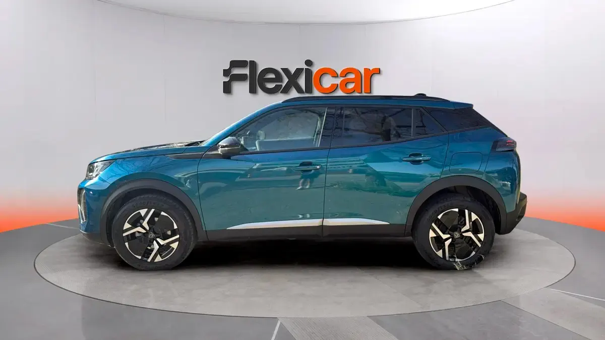 Usado Peugeot 2008 Allure 101 CV (74 kW) 2025 Azul SUV