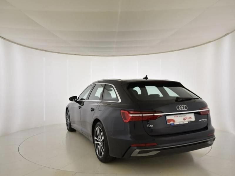 Usado Audi A6 229 CV (168 kW) 2024 Azul Berlina