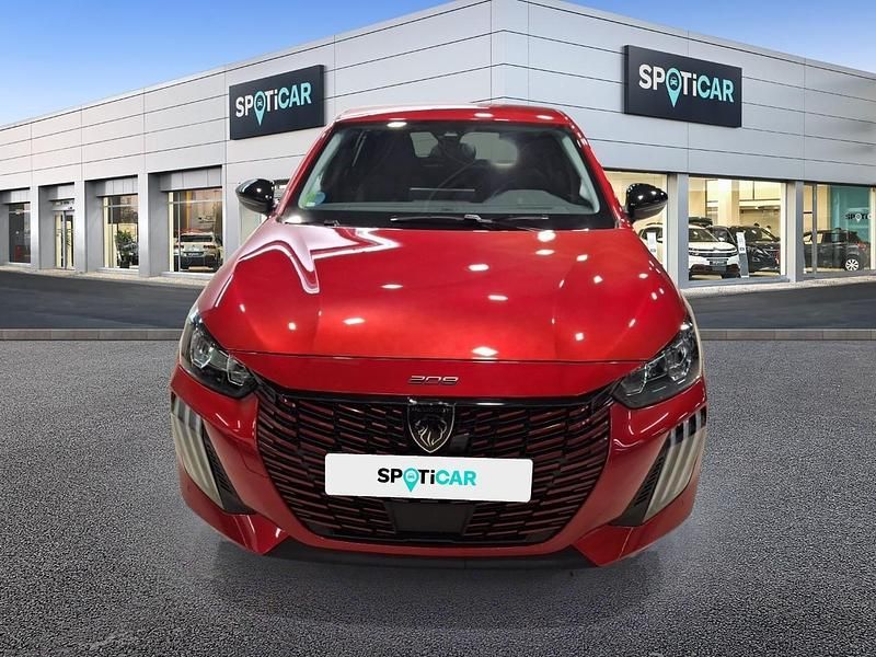 Usado Peugeot 208 Allure 111 CV (81 kW) 2025 Rojo Utilitario