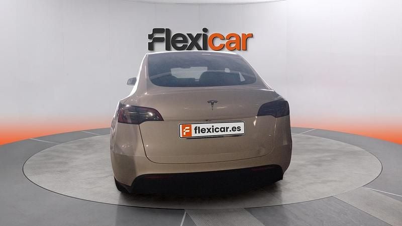 Usado Tesla Model Y RWD 255 kW (347 CV) 2023 Blanco SUV