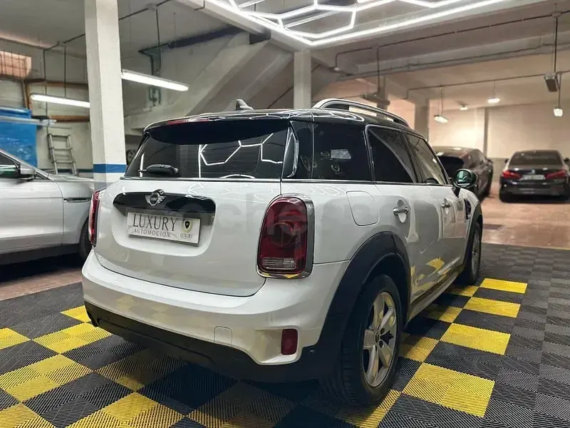 Usado Mini One D Countryman 116 CV (85 kW) 2018 Blanco SUV
