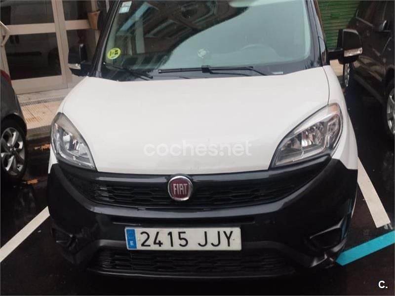 Blanco Usado 2015 Fiat Doblò Active Monovolumen | 6500 € (Super precio) - Imagen 1/4