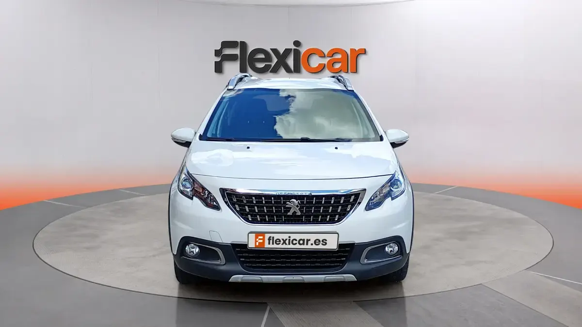Käytetty Peugeot 2008 Active 100 HP (73 kW) 2019 Katumaasturi