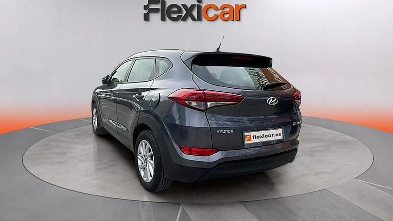 Usado Hyundai Tucson 116 CV (85 kW) 2017 Gris SUV