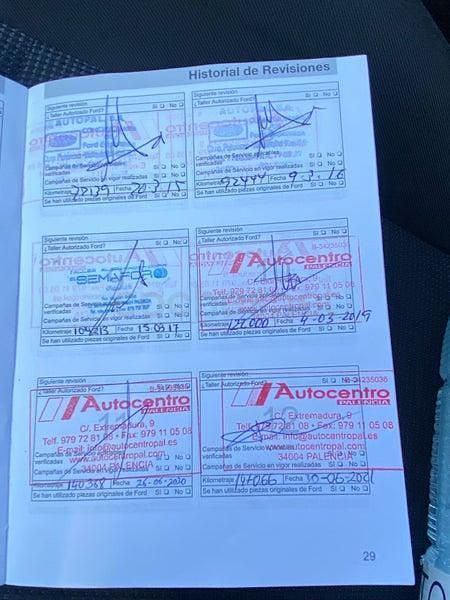 Usado Ford S-MAX Titanium 140 CV (102 kW) 2008 Gris / plata Monovolumen