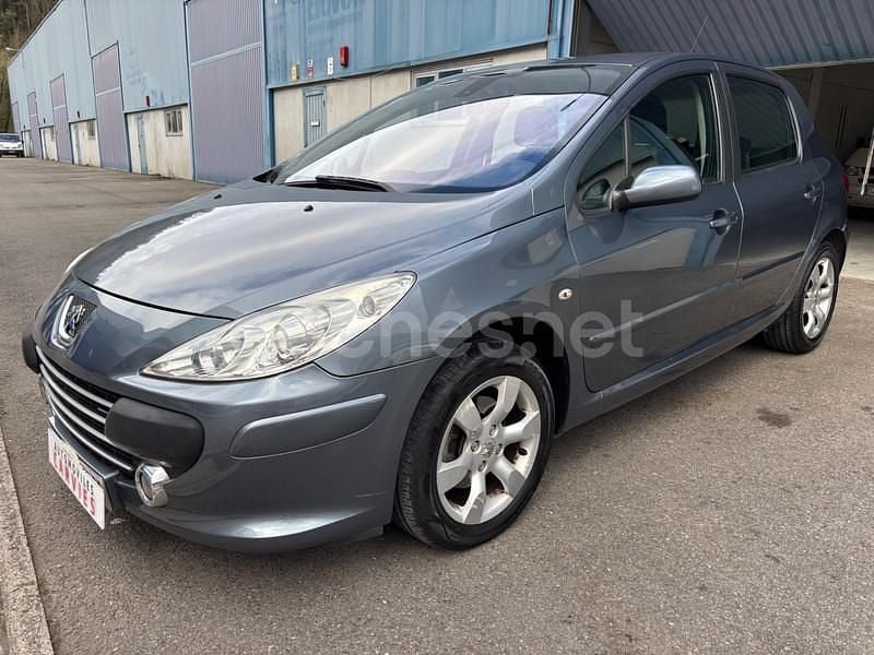 Gris / plata Usado 2007 Peugeot 307 Berlina | 3900 € (Precio justo) - Imagen 1/4