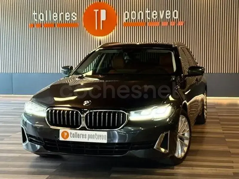 Usado BMW 520 190 CV (139 kW) 2022 Gris / plata Familiar