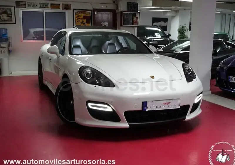 Usado Porsche Panamera Turbo 500 CV (367 kW) 2012 Blanco Berlina