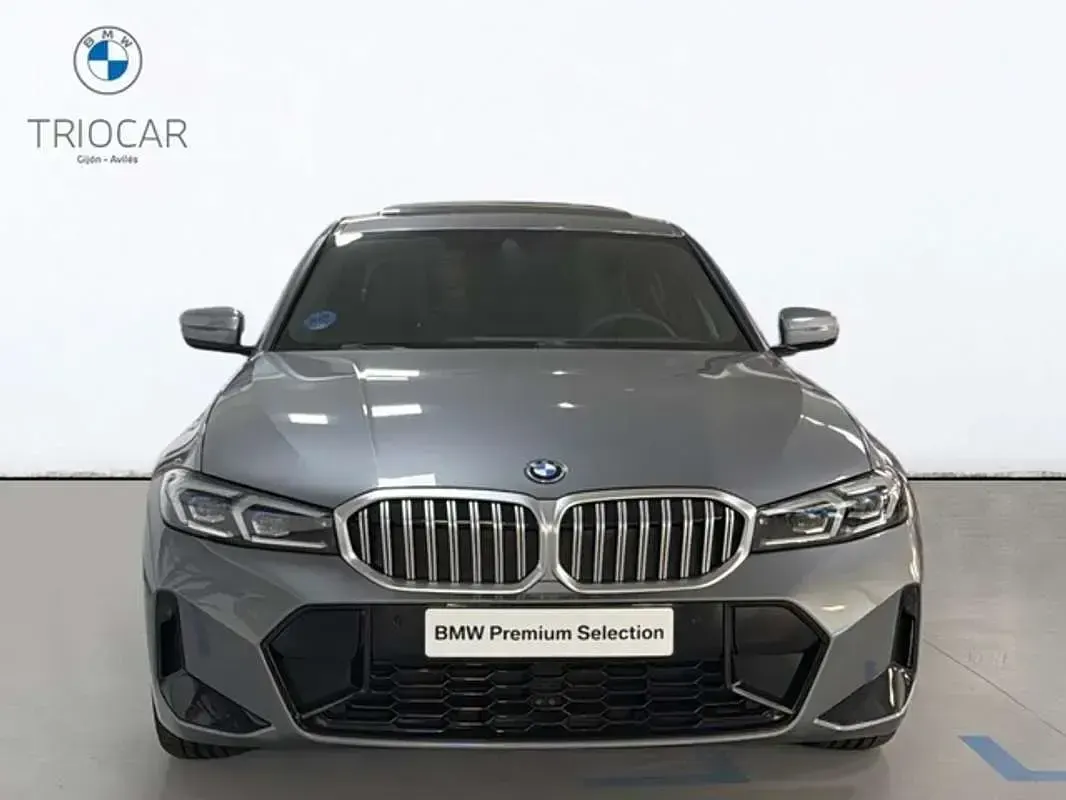 Nuevo BMW 330e Comfort Edition 292 CV (214 kW) 2026 Berlina