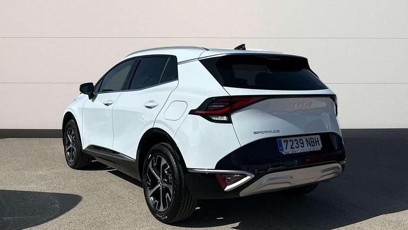 Usado Kia Sportage 162 CV (119 kW) 2025 Blanco SUV