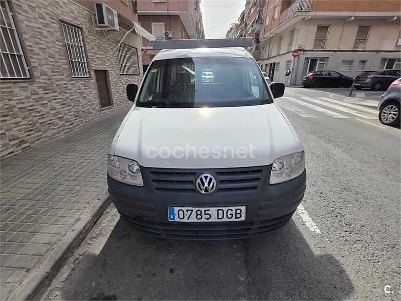 Usado VW Caddy 104 CV (76 kW) 2005 Blanco Monovolumen