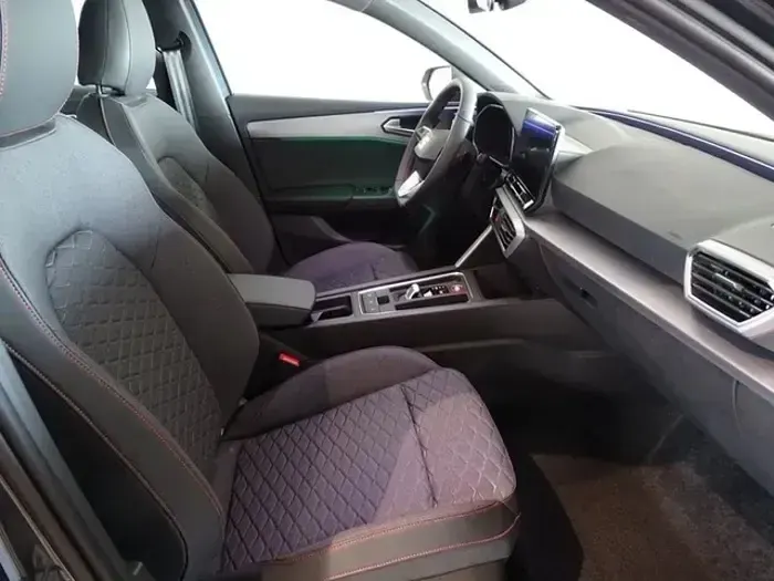 Nuevo Seat Leon FR 204 CV (150 kW) 2026 Gris