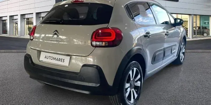 Usado Citroën C3 PureTech 110 CV (80 kW) 2024 Beige