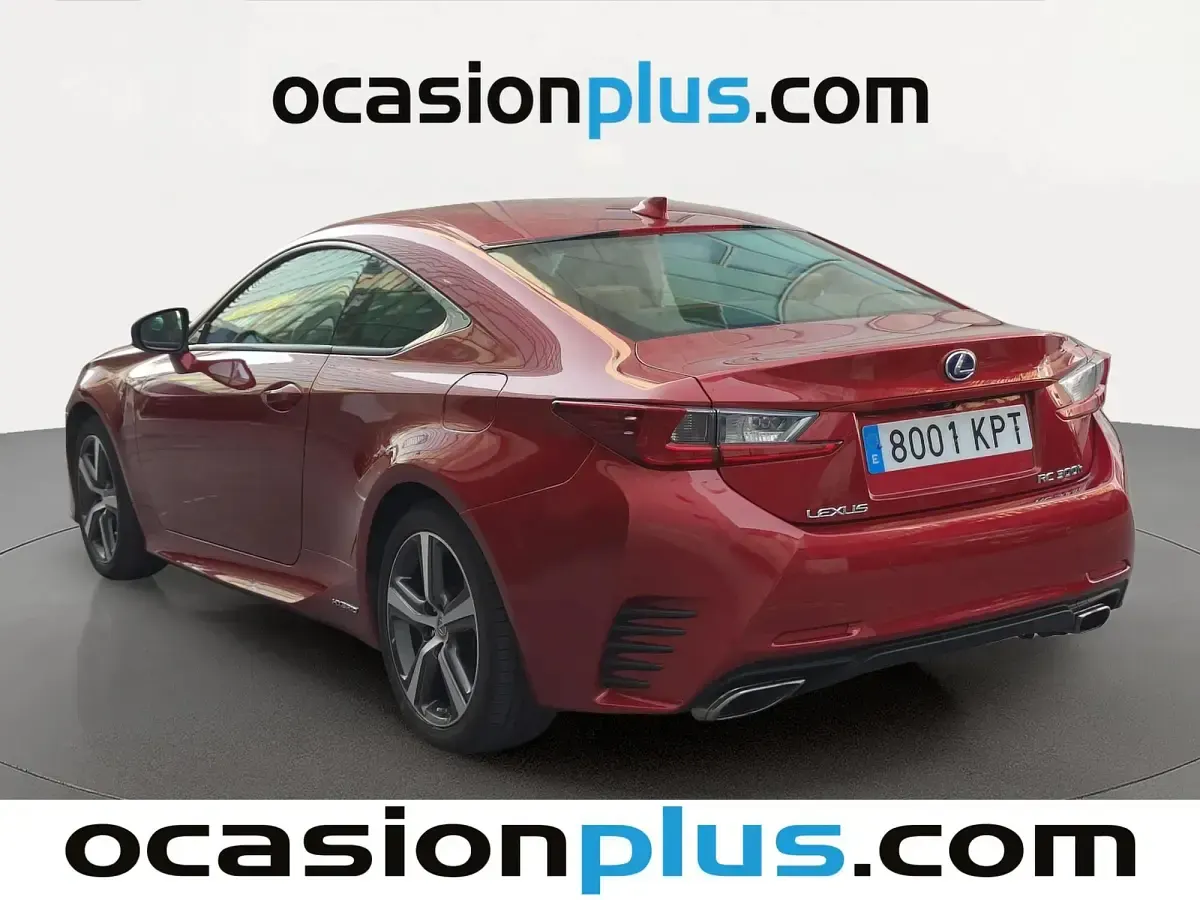 Usado Lexus RC300h Executive Line 223 CV (164 kW) 2018 Rojo Coupe