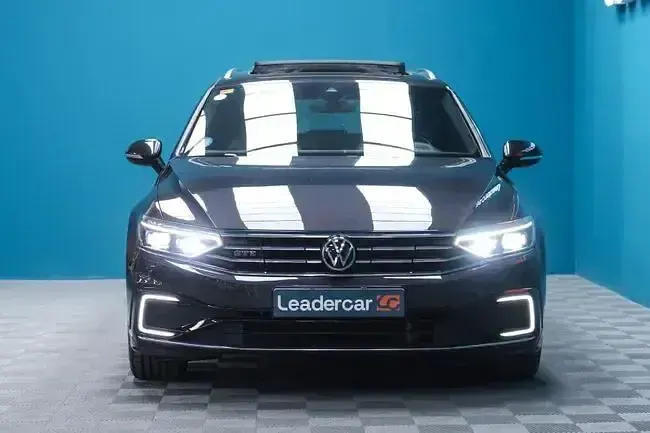 Usado VW Passat GTE 218 CV (160 kW) 2021 Gris Familiar