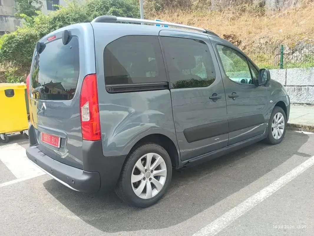Usado Citroën Berlingo XTR 90 CV (66 kW) 2009 Azul Monovolumen