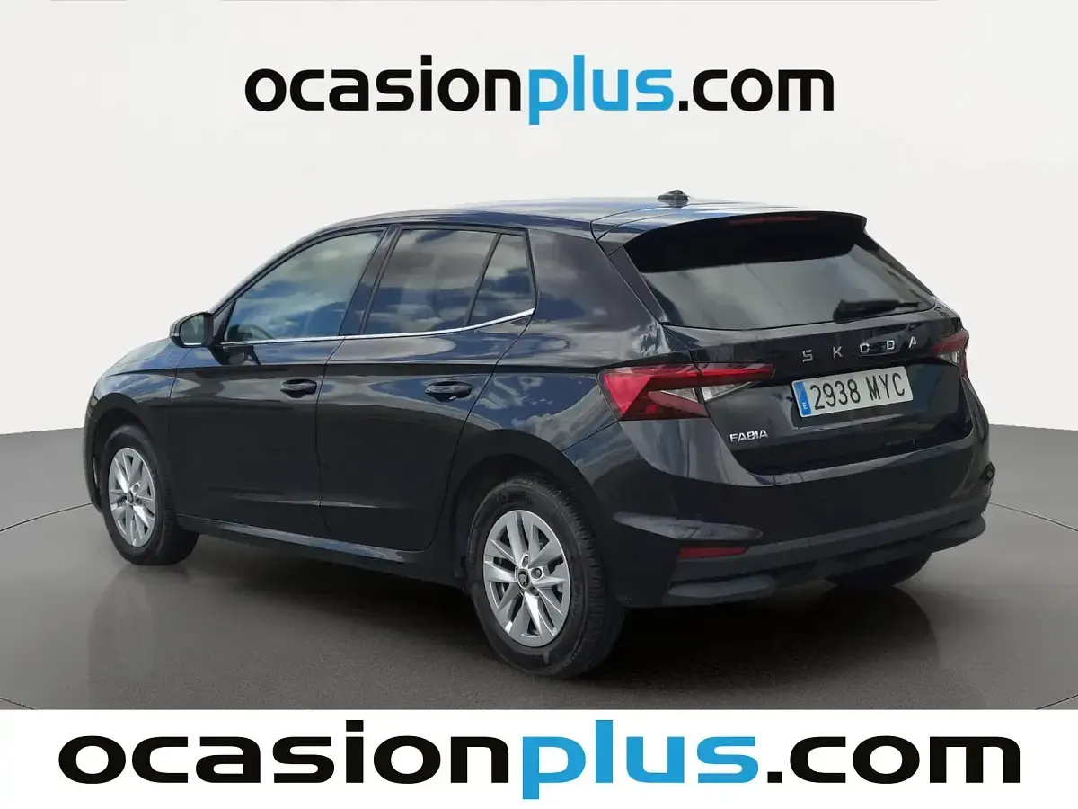 Usado Skoda Fabia Selection 115 CV (84 kW) 2025 Negro Utilitario