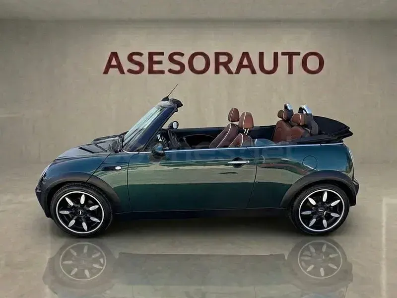 Usado Mini One Cabriolet 90 CV (66 kW) 2007 Verde Descapotable