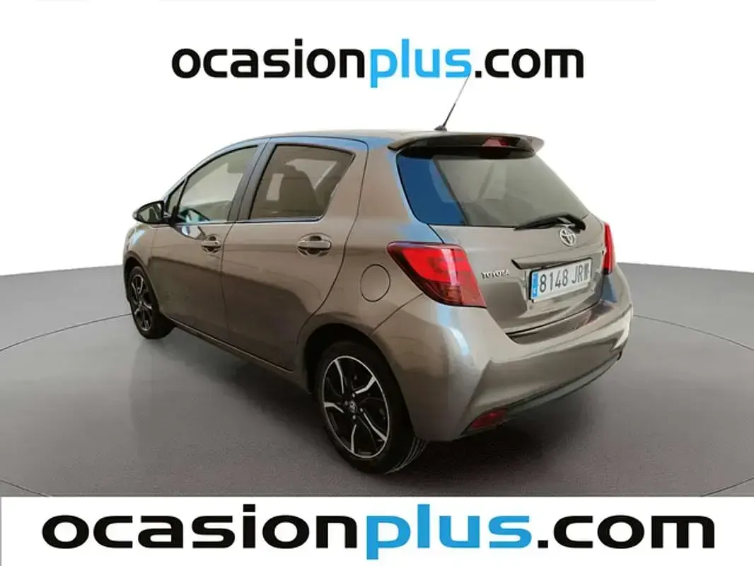 Occasion Toyota Yaris 99 ch (72 kW) 2016 Marron Citadine