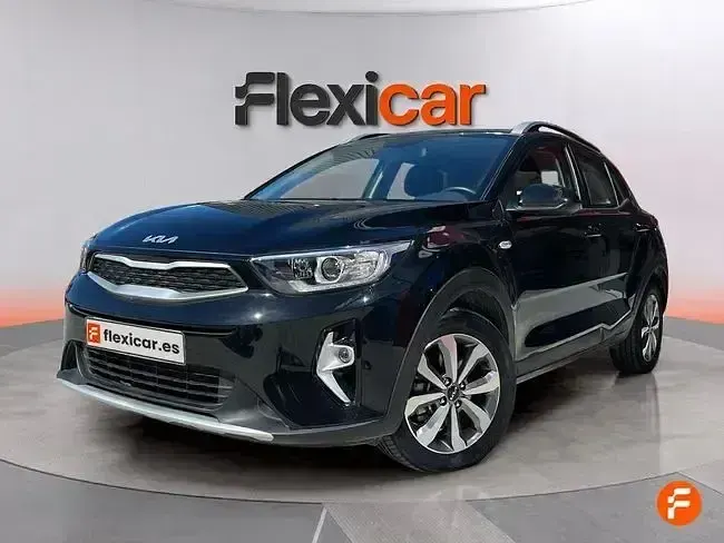 Usado Kia Stonic 84 CV (61 kW) 2024 Negro SUV