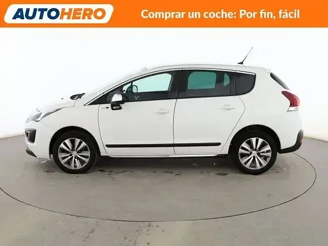 Usado Peugeot 3008 Style 130 CV (95 kW) 2015 Blanco Familiar