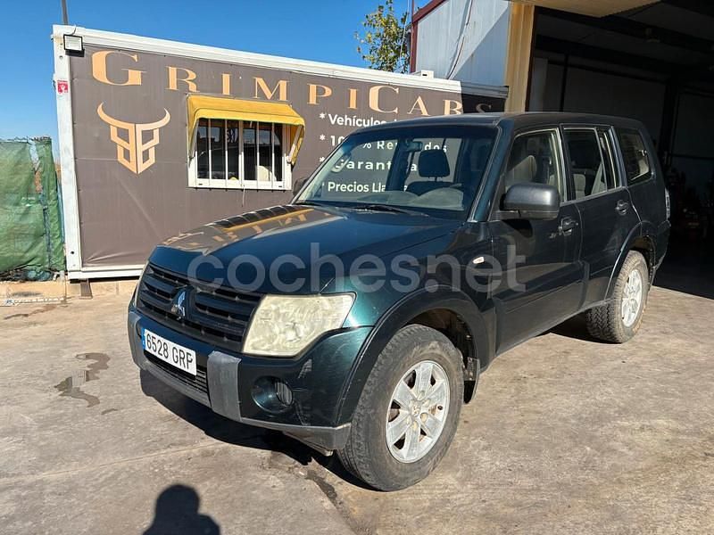 Verde Usado 2009 Mitsubishi Montero Invite SUV | 8999 € - Imagen 1/4