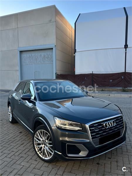 Gris / plata Usado 2018 Audi Q2 Design SUV | 18.490 € (Buen precio) - Imagen 1/4