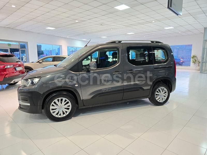 Usado Peugeot Rifter Active 100 CV (73 kW) 2019 Gris / plata Monovolumen