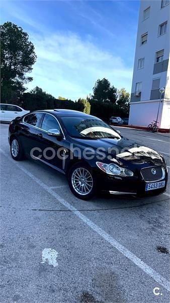 Negro Usado 2009 Jaguar XF Luxury Berlina | 8000 € (Buen precio) - Imagen 1/4