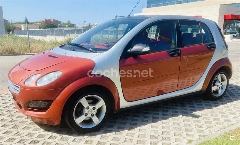 Usado Smart ForFour Passion 95 CV (69 kW) 2005 Naranja Utilitario
