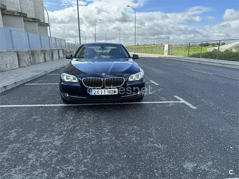 Usado BMW 520 177 CV (130 kW) 2011 Azul Berlina