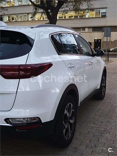 Usado Kia Sportage Plus 132 CV (97 kW) 2019 Blanco SUV