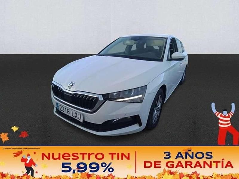 Blanco Usado 2022 Skoda Scala Ambition Utilitario | 11.444 € (Buen precio) - Imagen 1/2