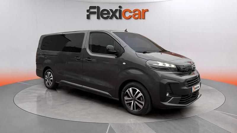 Usado Peugeot Traveller Business-Line 180 CV (132 kW) 2024 Negro Monovolumen