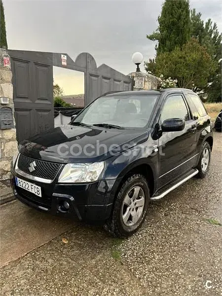 Usado Suzuki Grand Vitara 129 CV (94 kW) 2006 Negro SUV