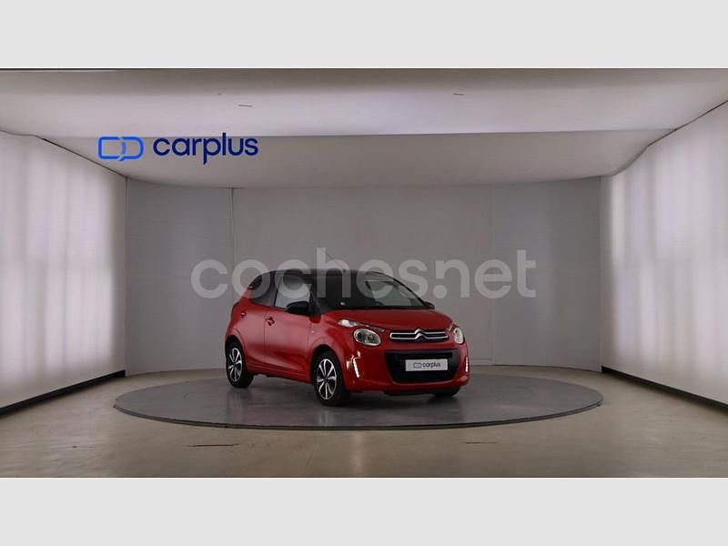Usado Citroën C1 72 CV (52 kW) 2018 Rojo scarlet techo negro Utilitario