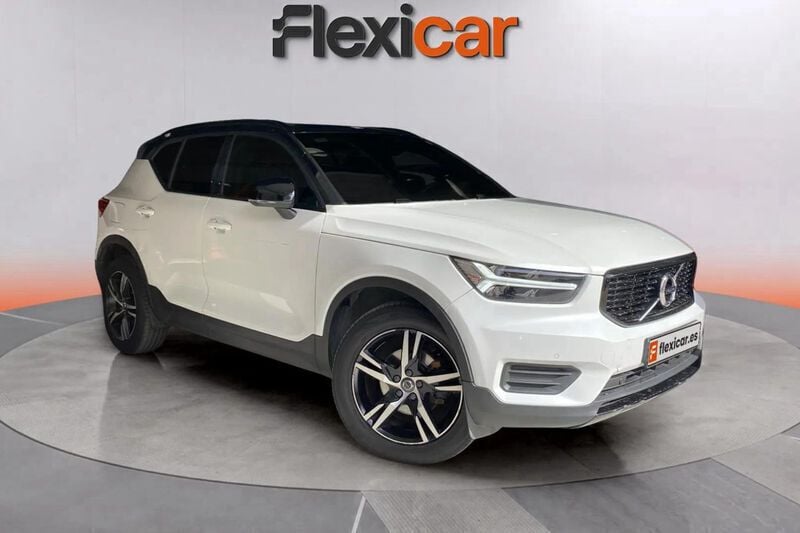 Blanco Usado 2019 Volvo XC40 R-Design SUV | 22.990 € (Caro) - Imagen 1/4