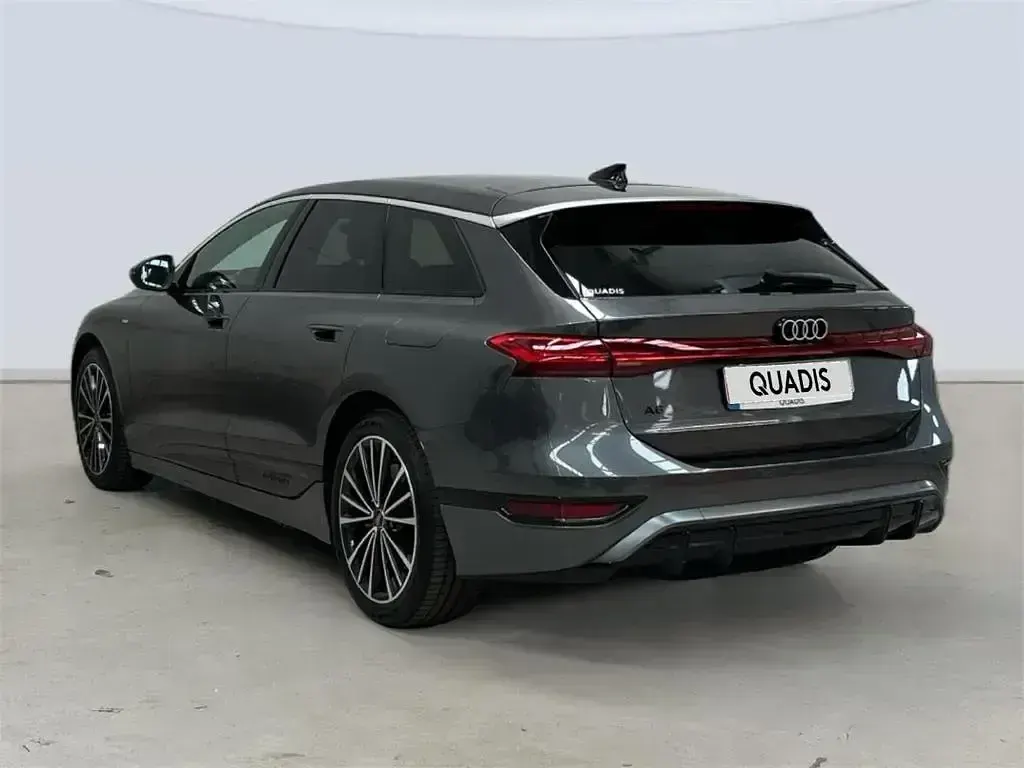 Nuevo Audi A6 e-tron S-Line 280 kW (381 CV) 2026 Gris Familiar