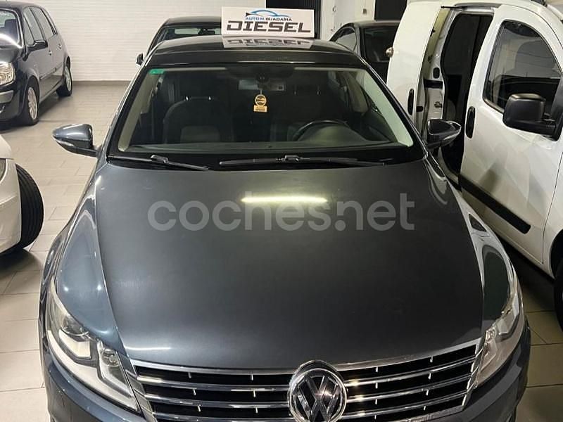 Usado VW CC Advance 140 CV (102 kW) 2014 Gris / plata Berlina