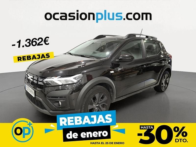 Negro Usado 2024 Dacia Sandero Expression Berlina | 14.990 € (Precio justo) - Imagen 1/4
