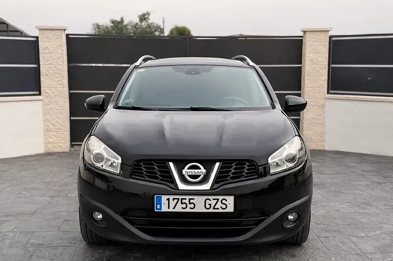 Usado Nissan Qashqai +2 Acenta 106 CV (77 kW) 2010 Negro SUV