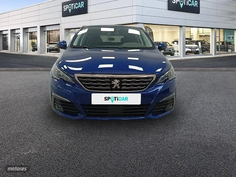 Usado Peugeot 308 Allure 130 CV (95 kW) 2018 Azul Berlina